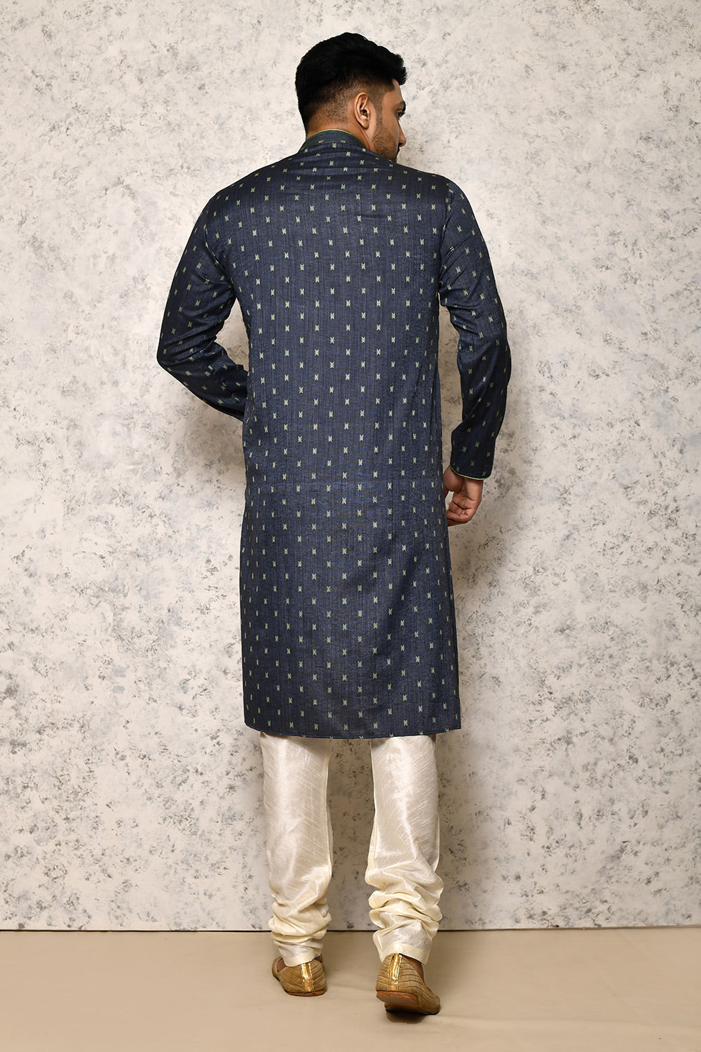 Grey Colour Jacquard Fabric Thread Work Kurta Pajama