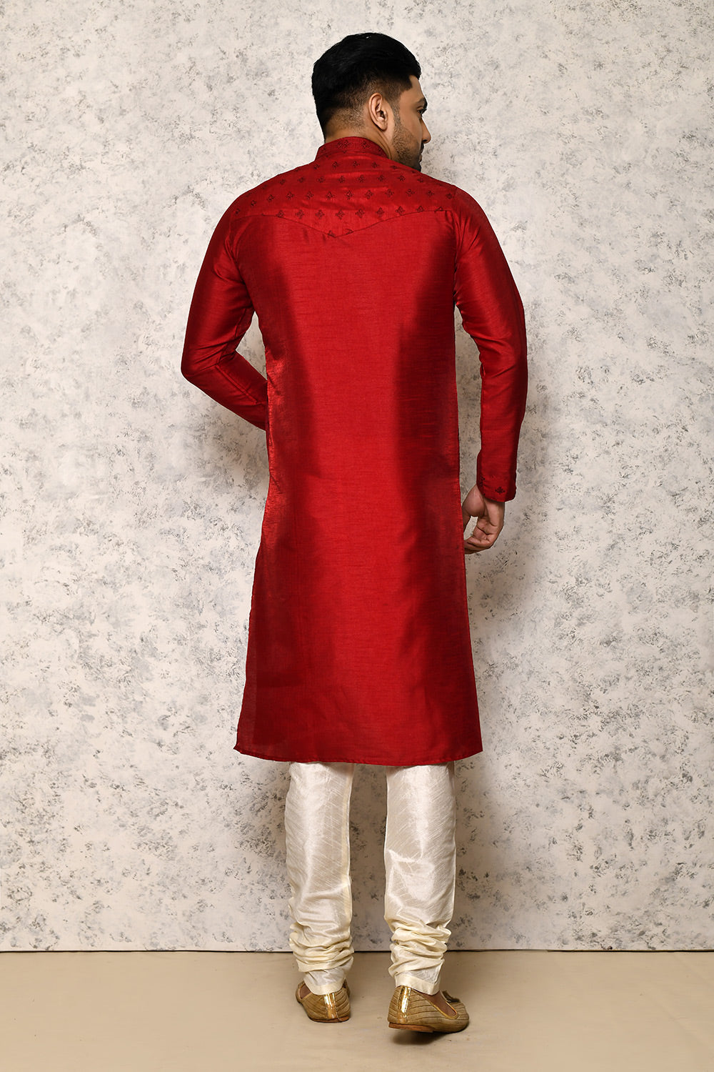 Red Colour Art Silk Fabric Thread Work Kurta Pajama