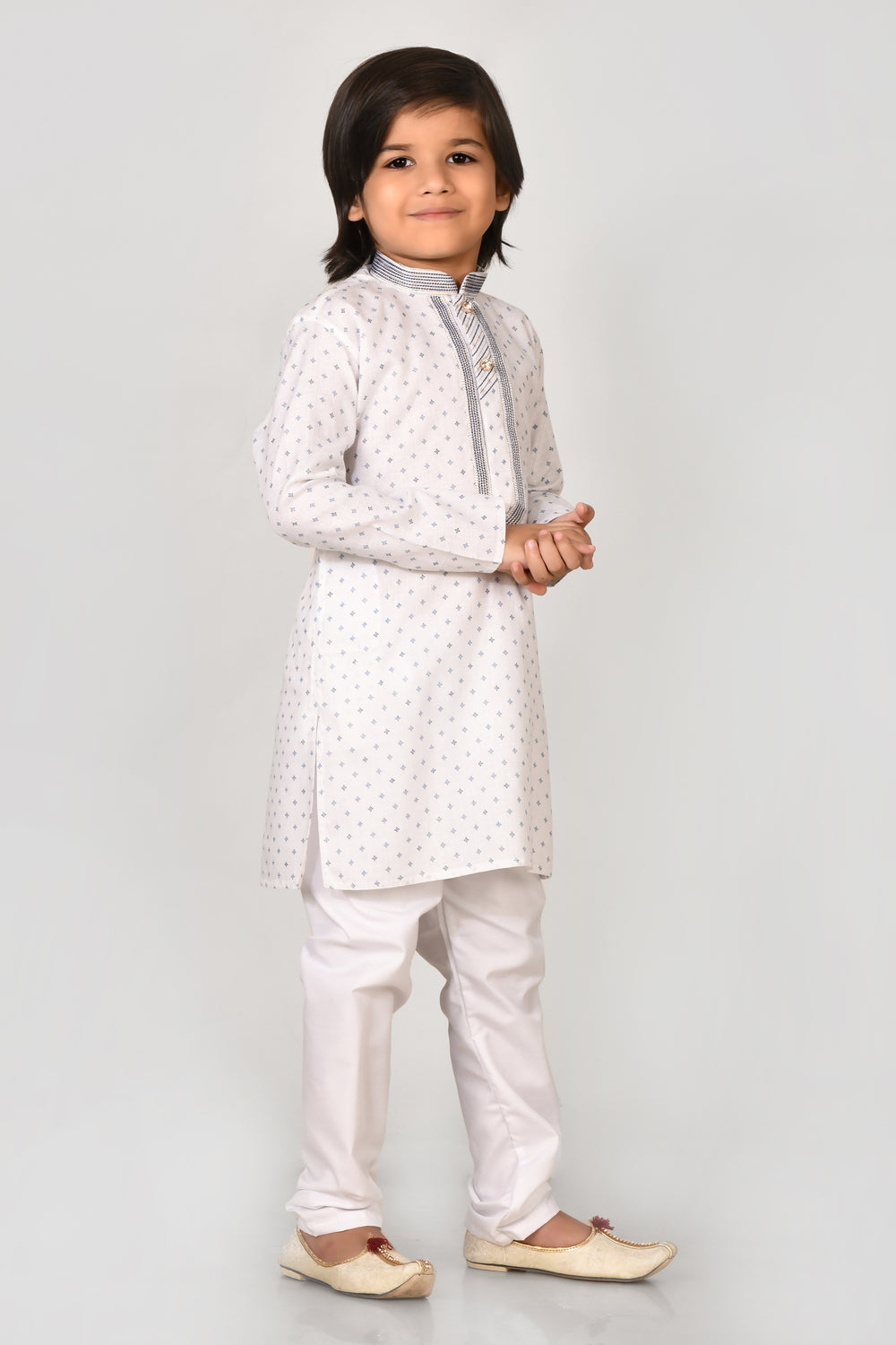 Boy  Brown Printed Cotton Kurta Set With Stylish  Embroidered Collar