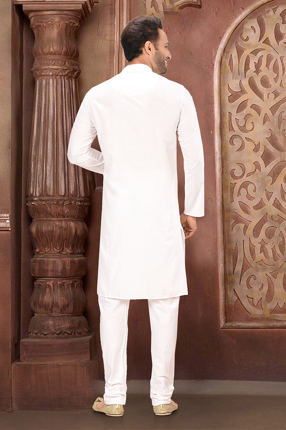 White Colour Maslin Fabric Plain Kurta Pajama